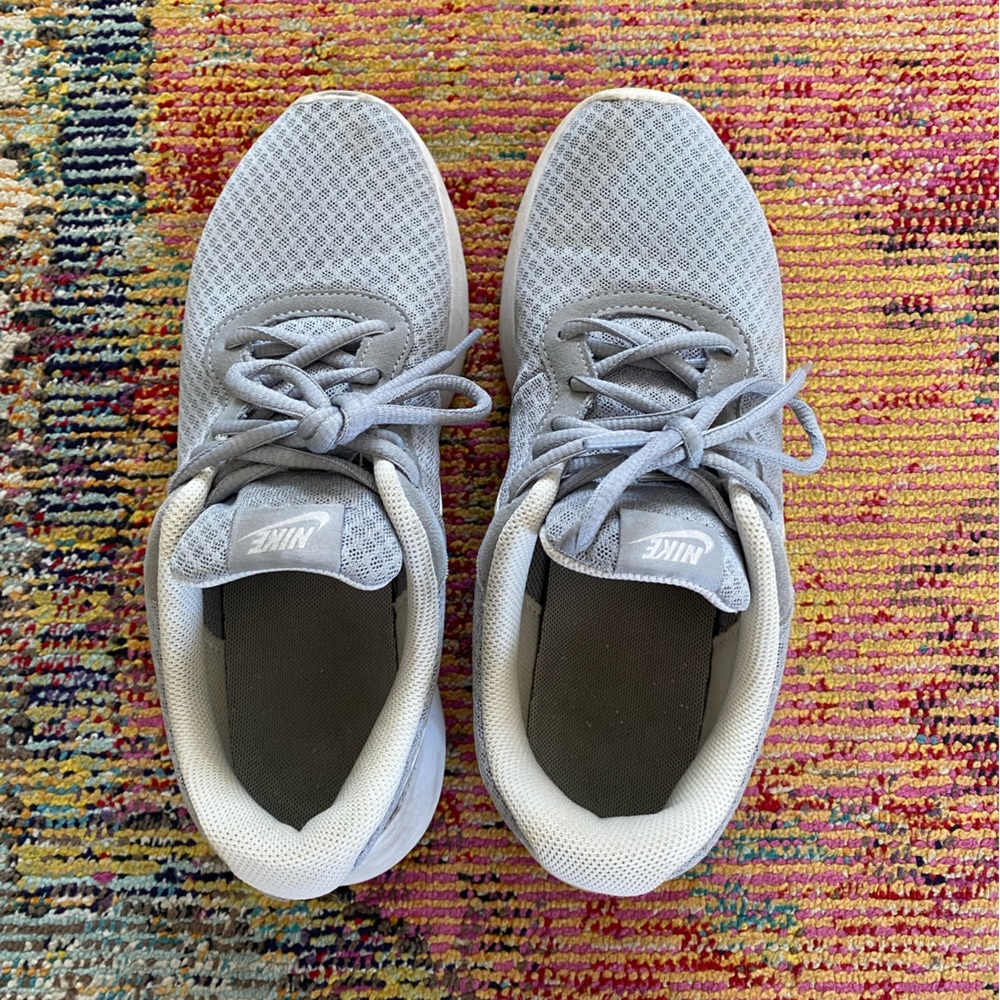 Nike Women’s Tanjun Shoes in Grey